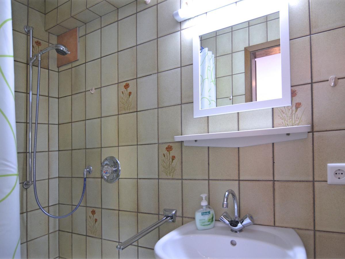 Modern Apartment In Sellinghausen With Terrace Schmallenberg Εξωτερικό φωτογραφία